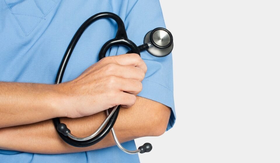 أفضل 12 دكتور نفسي في مدينة خليفة الطبية دبي